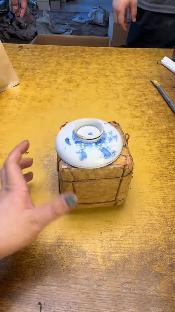 瓷器瓷器瑕疵瑕疵97帕莎碗