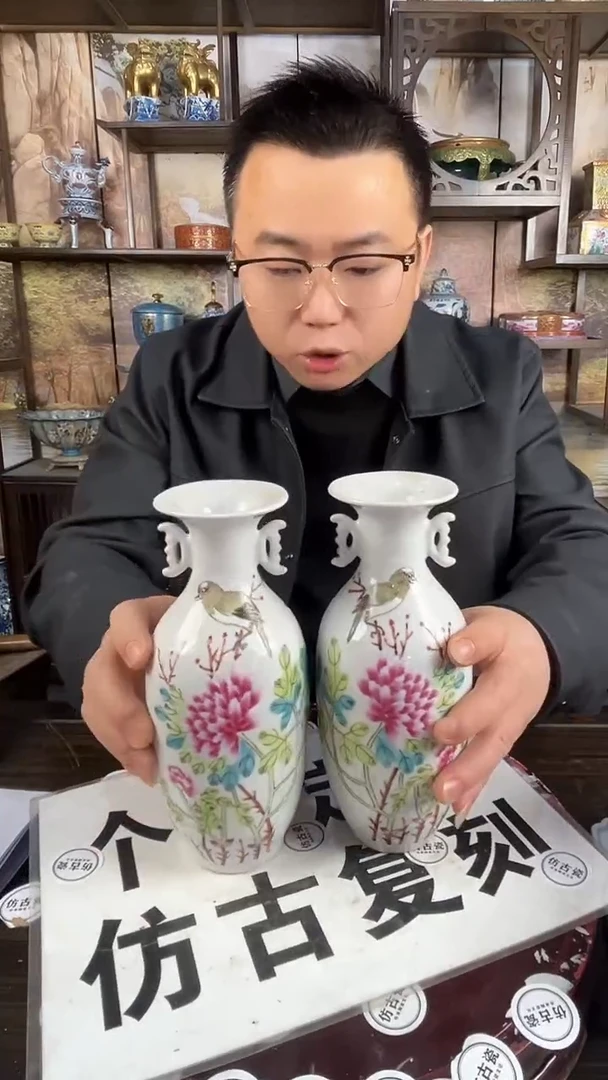 摆件陶瓷065景德镇陶瓷摆件一对