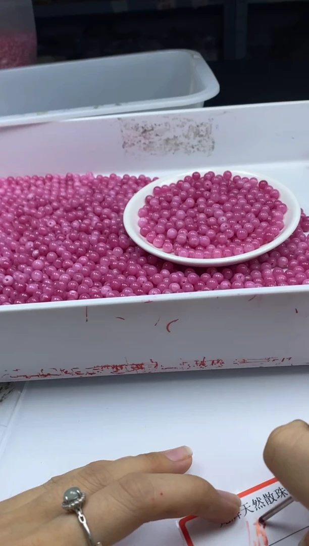 玛瑙/玉髓颈饰未镶嵌w820红纹*石6mm*100颗