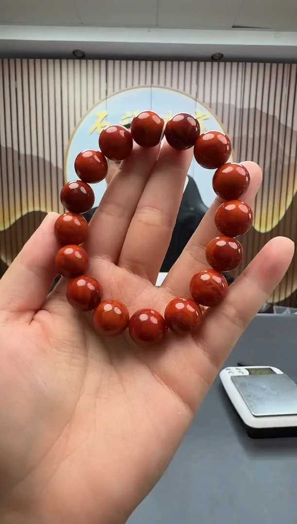 未镶嵌手串南红玛瑙010ZB0103产品一个