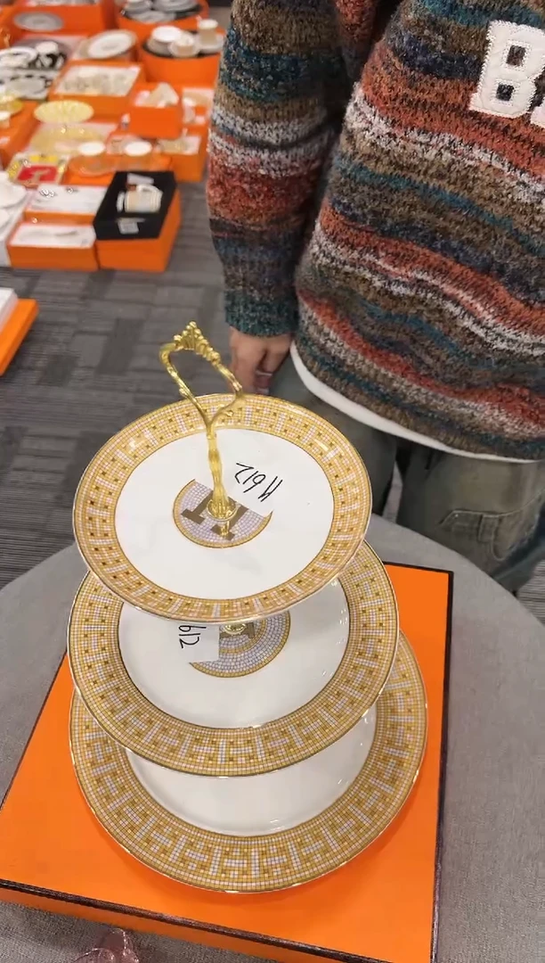 【闪购商品】杯H612--------------