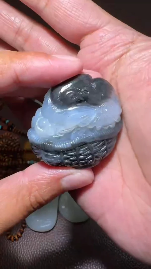 未镶嵌和田玉挂件和田玉