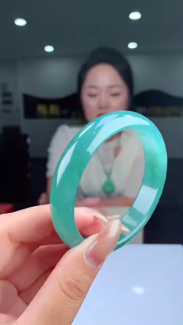 颈饰未镶嵌翡翠天然翡翠（拍一发一)·