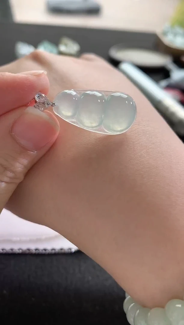 未镶嵌挂件翡翠豆子F1741