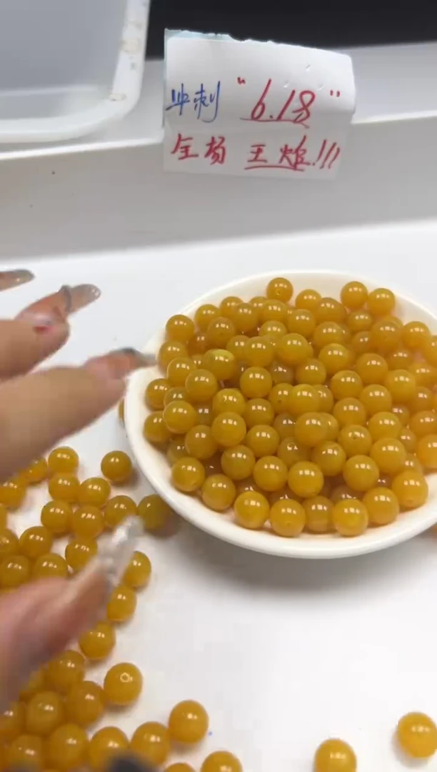 未镶嵌颈饰蜜蜡w1546蜜蜡鸡油黄10mm*10颗