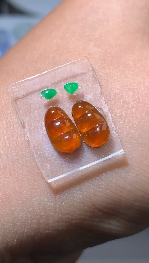 未镶嵌定制翡翠毛货