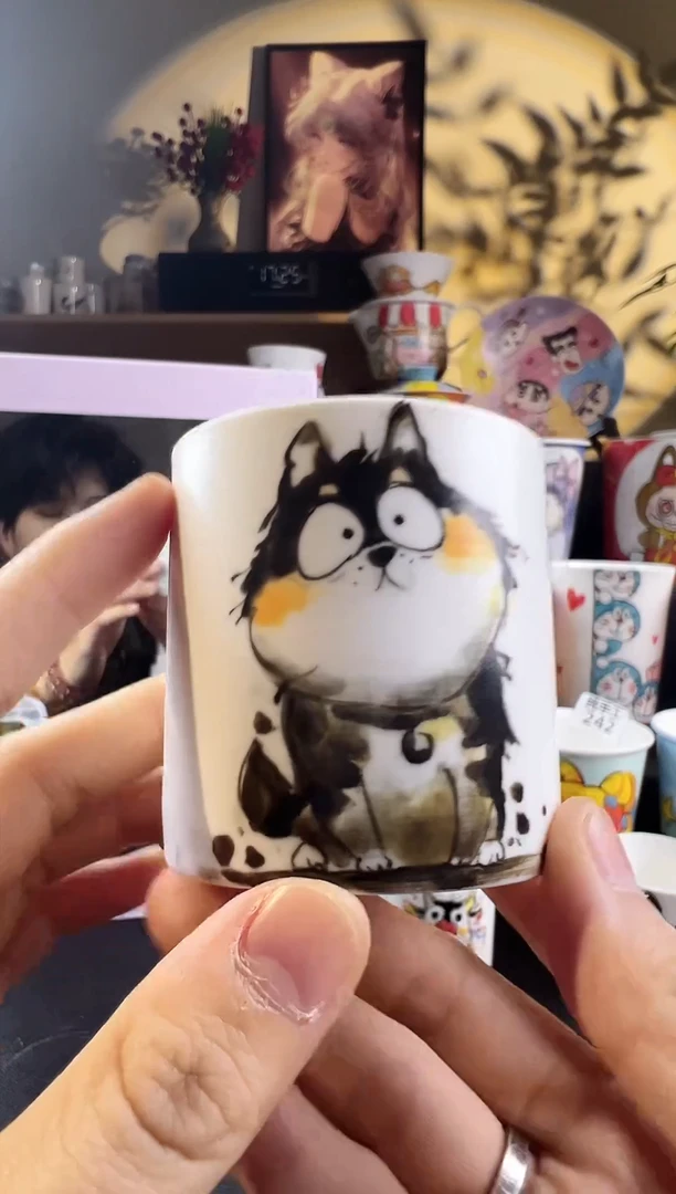 【闪购商品】摆件手工手绘陶瓷小杯杯