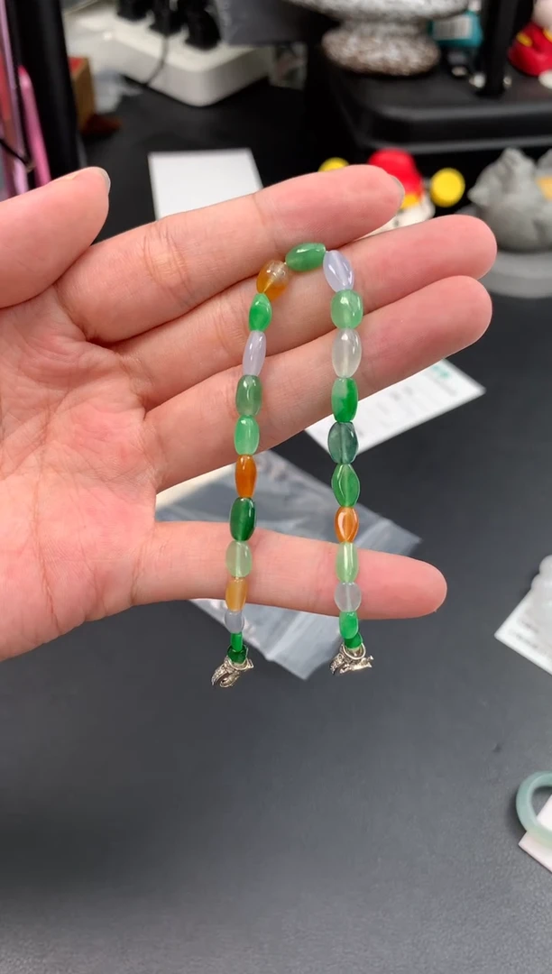 未镶嵌挂件翡翠48小时鉴赏期 退货不扣服务费