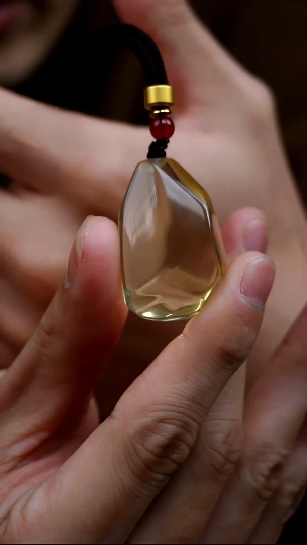 吊坠(赠链)未镶嵌水晶水晶