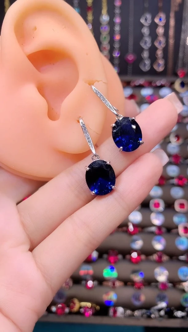 蓝宝石耳饰银S925镶嵌10.12银色