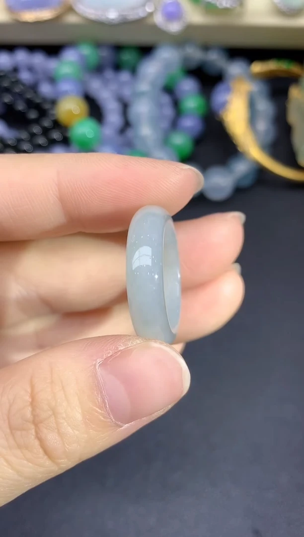 未镶嵌戒指翡翠126-雪姐翡翠天天见