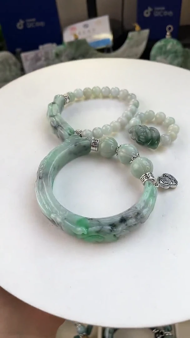 未镶嵌手链翡翠小*手工定制默认微瑕主播介绍为准