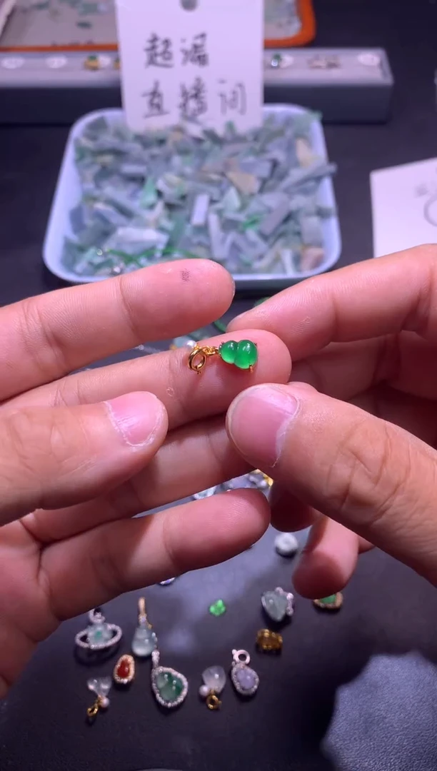 翡翠银S925镶嵌吊坠(不含链)1