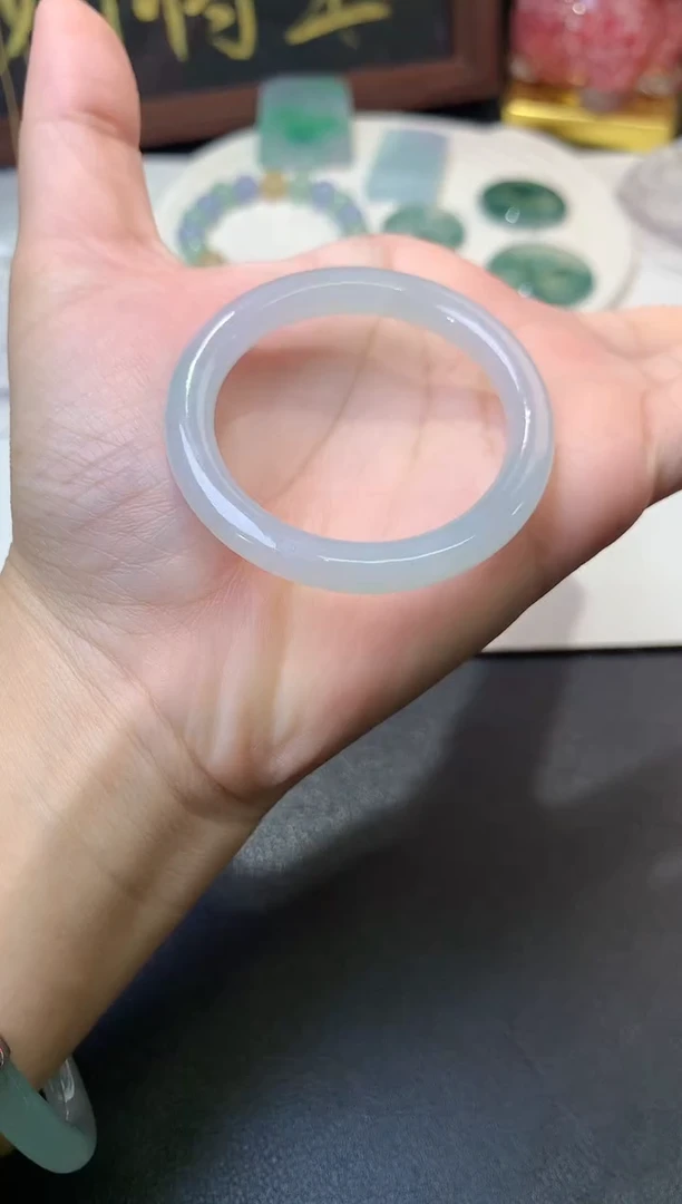 未镶嵌定制翡翠毛货