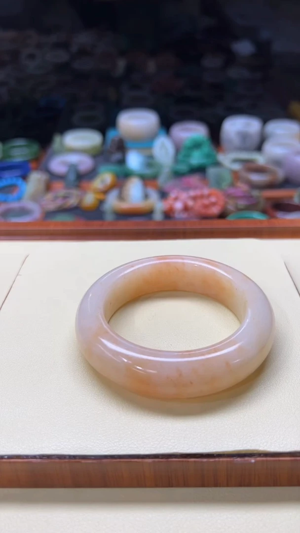 未镶嵌手镯石英质玉?****?028