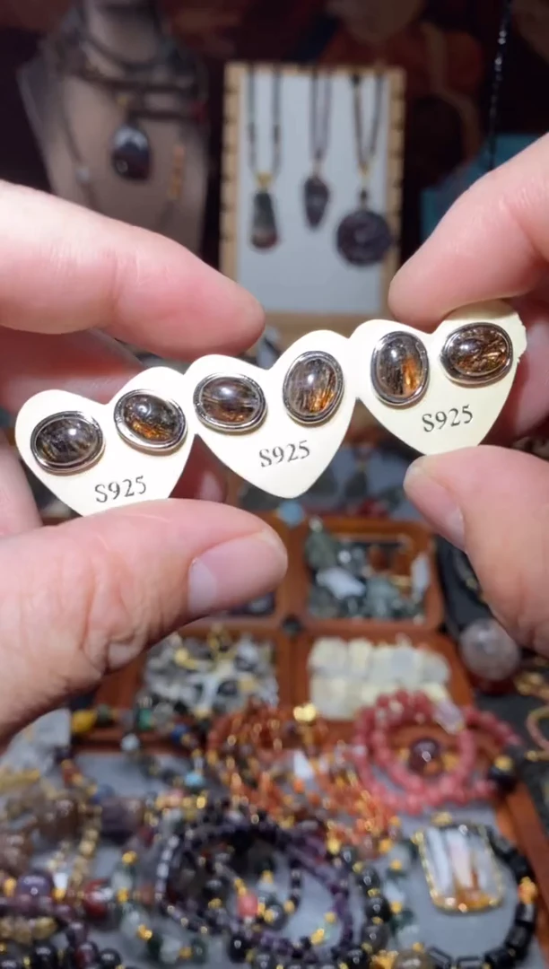 【闪购商品】水晶蛋面黑金超耳钉未镶嵌多样性发其一对