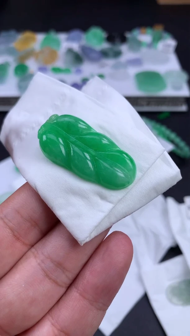 未镶嵌定制翡翠?****儿翡翠