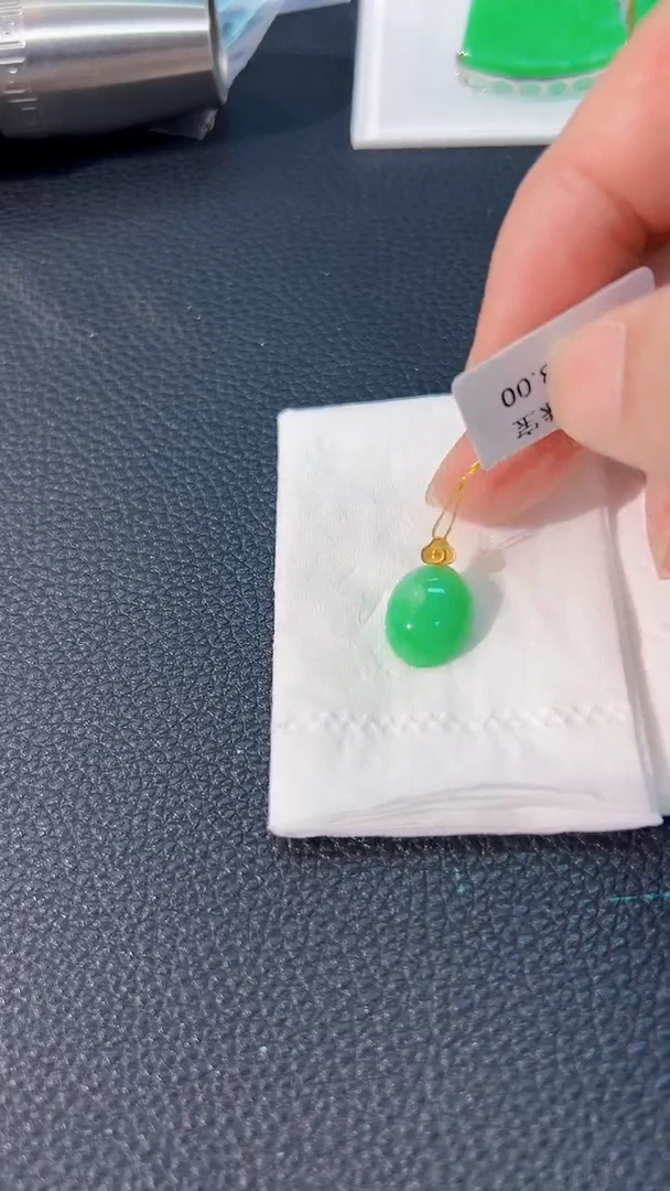 颈饰未镶嵌翡翠 缅料A货/支持复检/一件