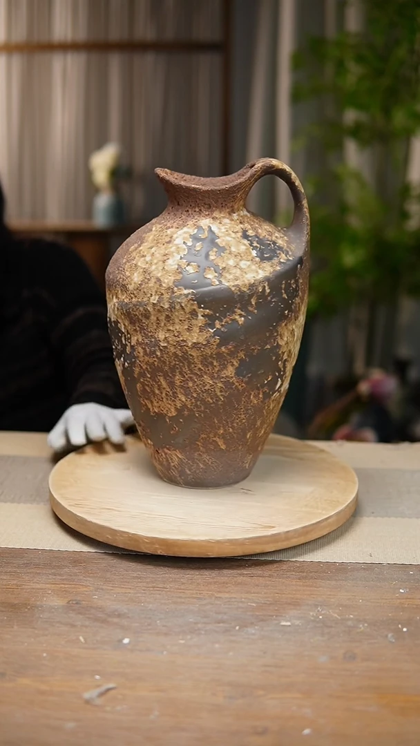 【闪购商品】陶瓷  花器诧寂棕奶壶