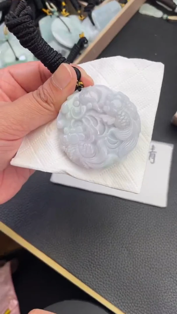 颈饰未镶嵌翡翠天然缅甸翡翠A货55