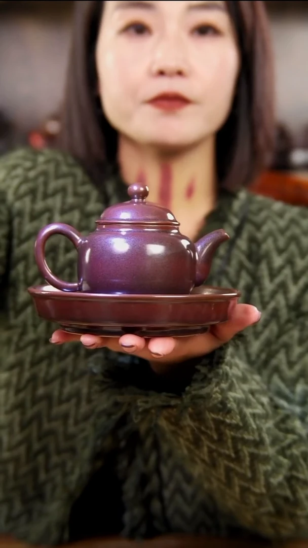 紫韵银霜的泡茶壶加壶承