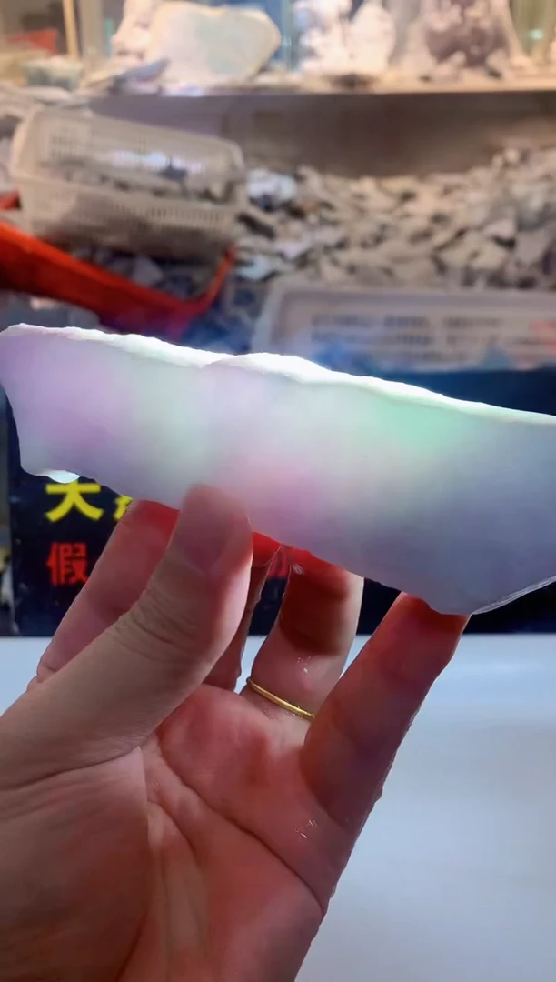 裸石翡翠0朱0翡翠珠宝320