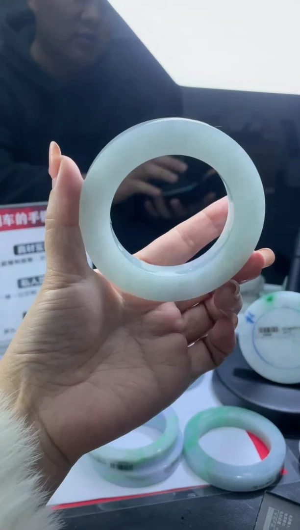【闪购商品】定制翡翠手镯未镶嵌DDH90428