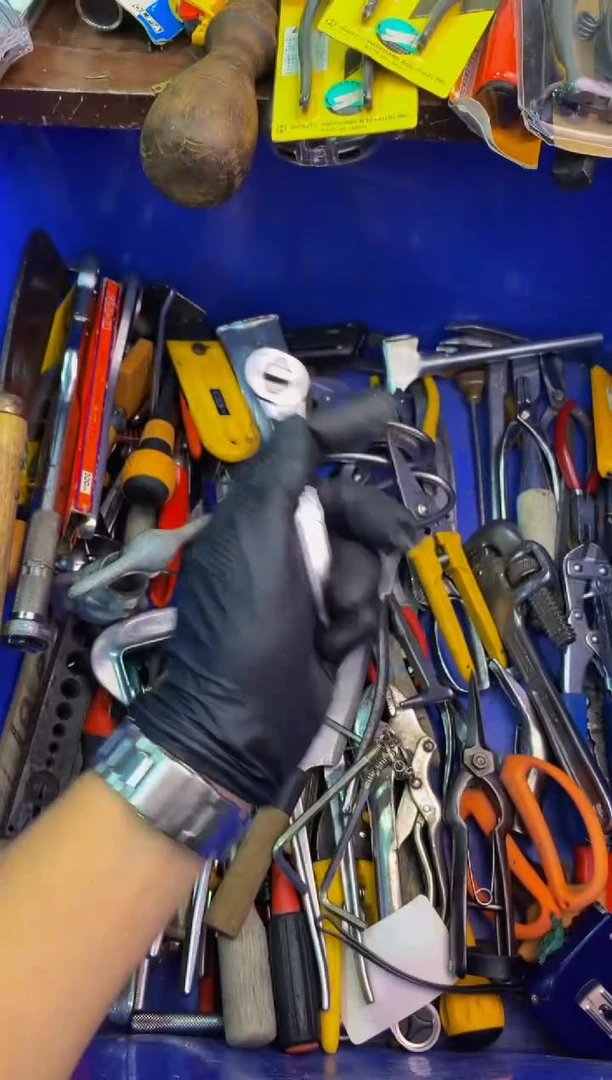 L**?可乐日本工具仓库闪购链接