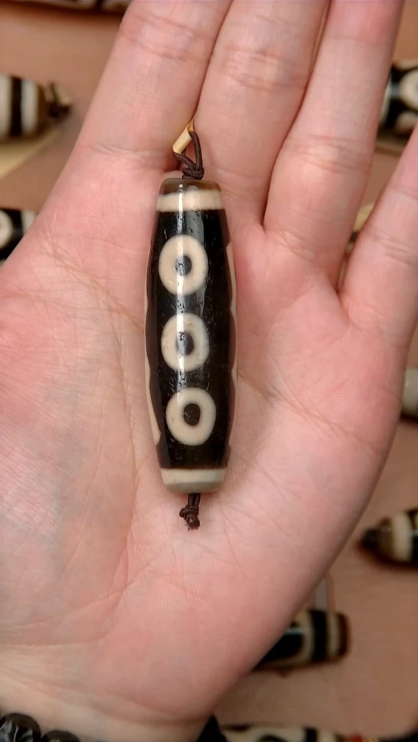 未镶嵌颈饰玛瑙/玉髓念*宝盖5