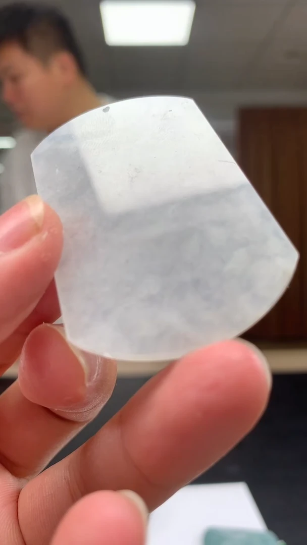 未镶嵌定制翡翠          *37