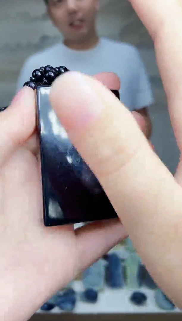 和田玉未镶嵌颈饰1