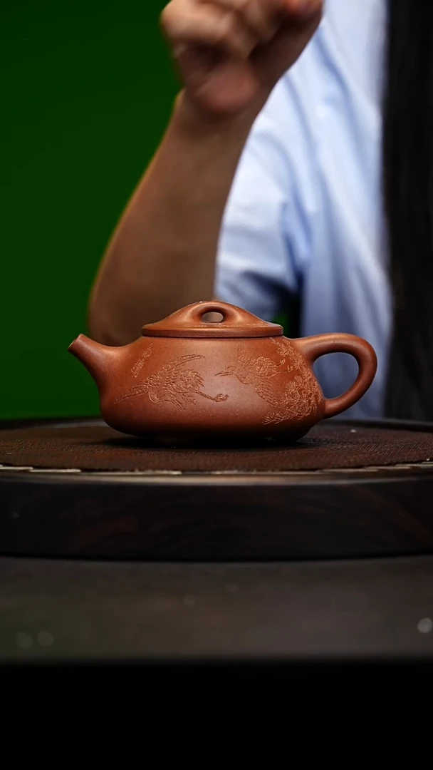 宜兴原矿高端紫砂 云雾金砂300cc