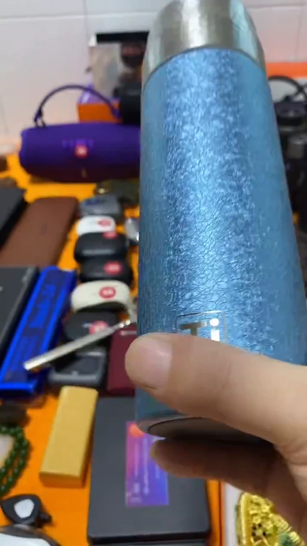 瓷片闪购商品 如图所示