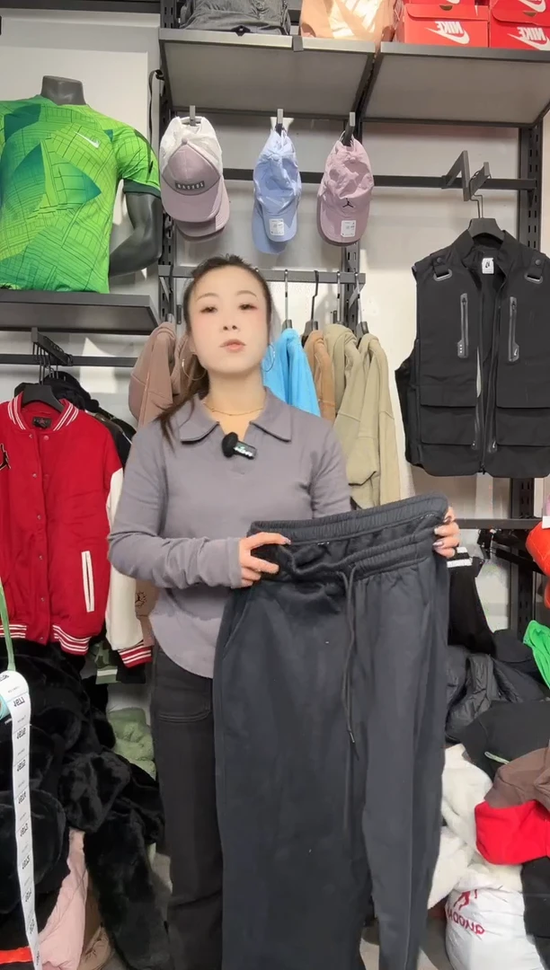 1669编码 瑕疵款直播间过款为准 尺码185