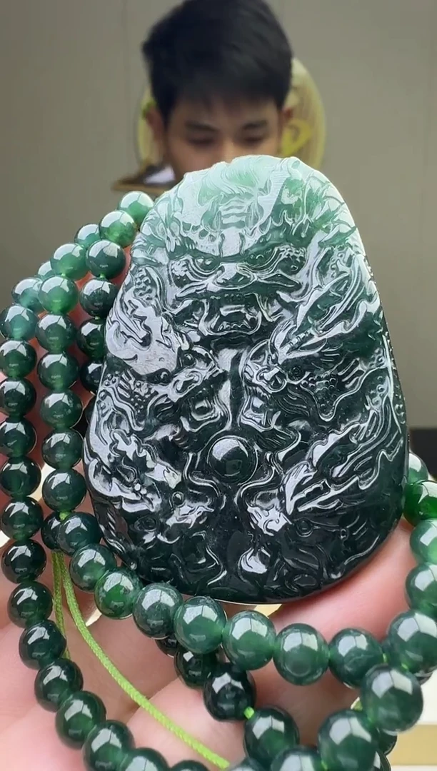 颈饰未镶嵌翡翠天然A货翡翠  多样性随机发其一