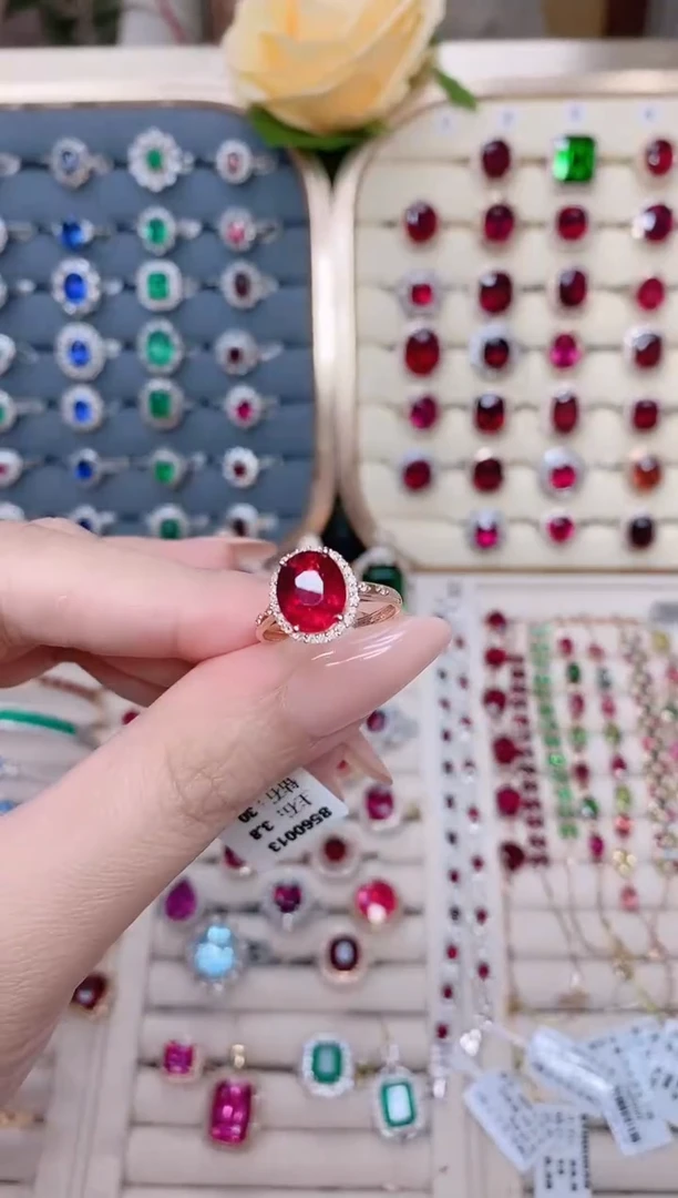 碧玺戒指18K金镶嵌碧玺3.8ct