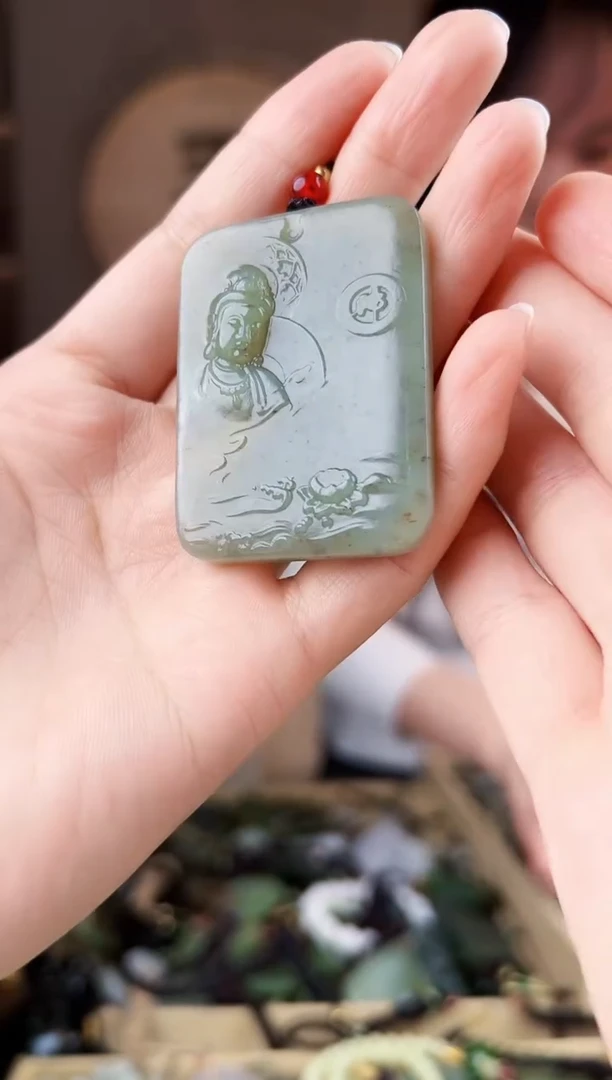 颈饰未镶嵌和田玉拍一发一，多样性发货