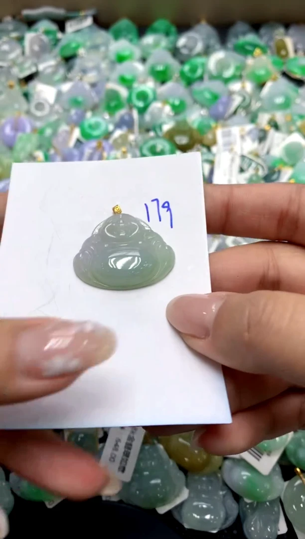 【闪购商品】翡翠颈饰18K金镶嵌111111111111111111