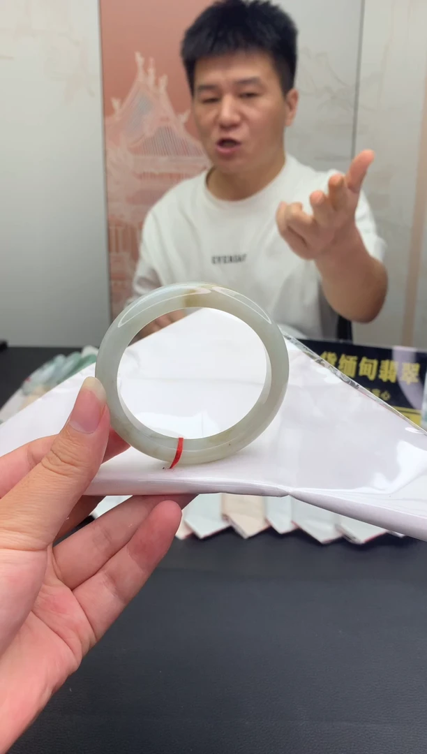 未镶嵌手镯翡翠1111111111111111