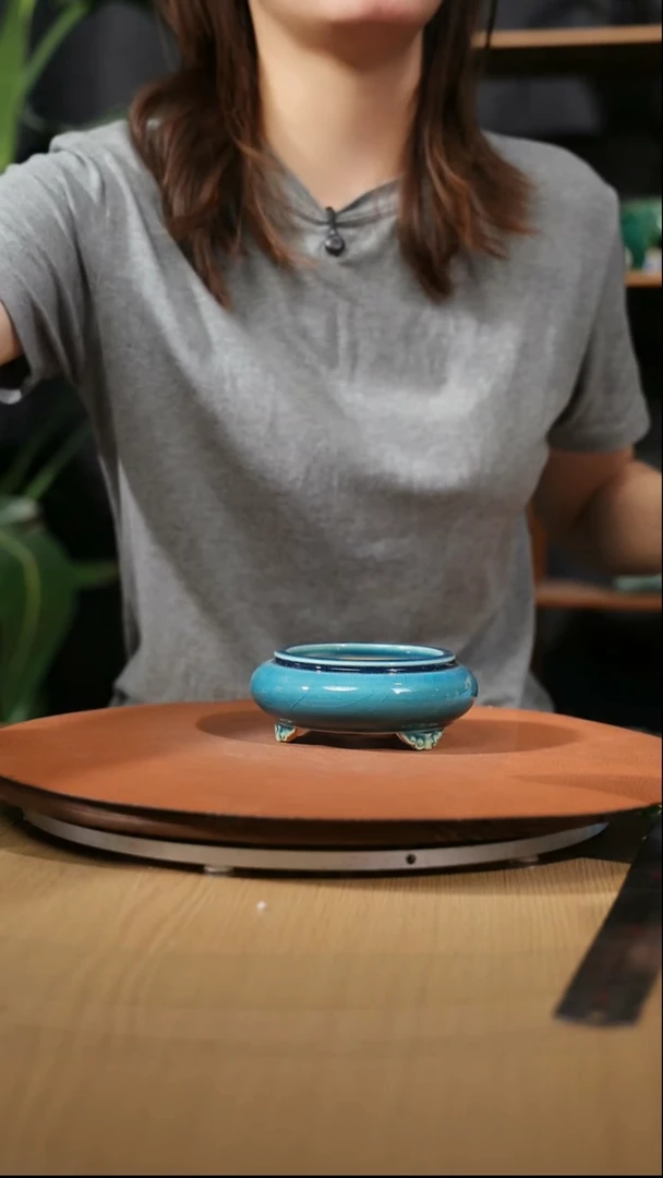 【石湾花盆】5寸袋式三脚小圆盆微瑕 197 硬口裂