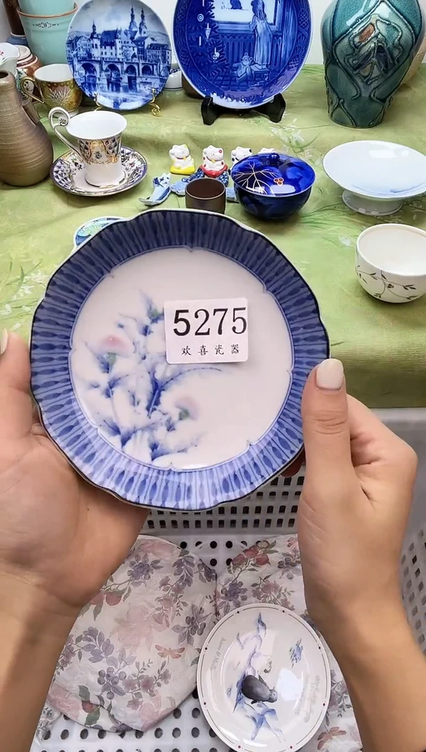 瓷片天*?           5275
