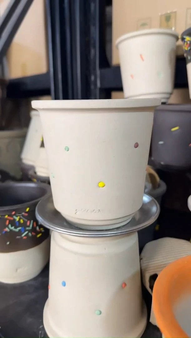 13口径白陶彩豆