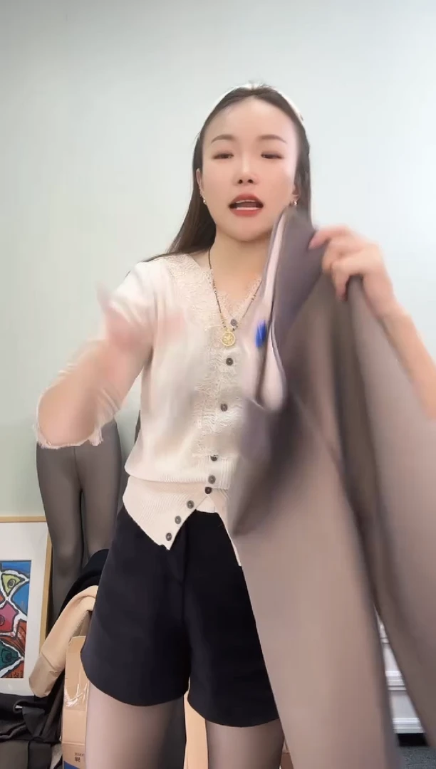 孤品400g灰透肤踩脚