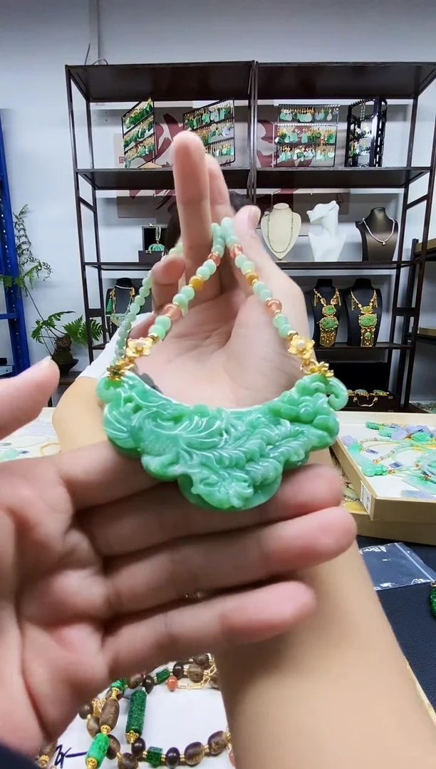 颈饰未镶嵌翡翠翡翠吊坠