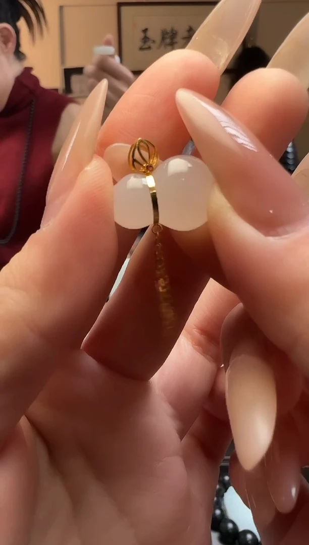 【闪购商品】和田玉葫芦未镶嵌吊坠