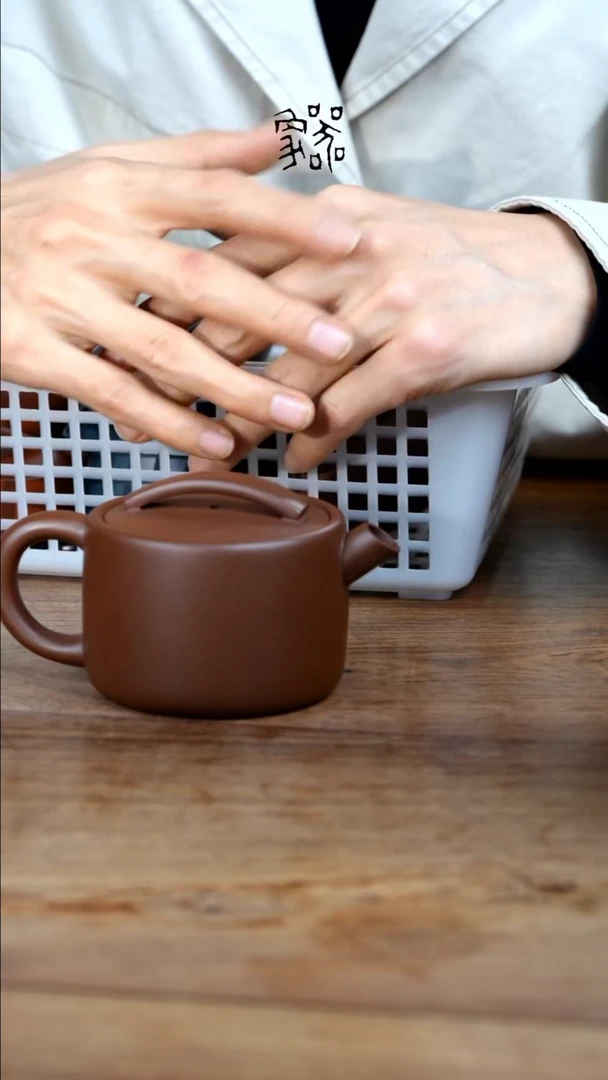 【闪购商品】紫砂茶壶微瑕超大紫泥六周年260cc