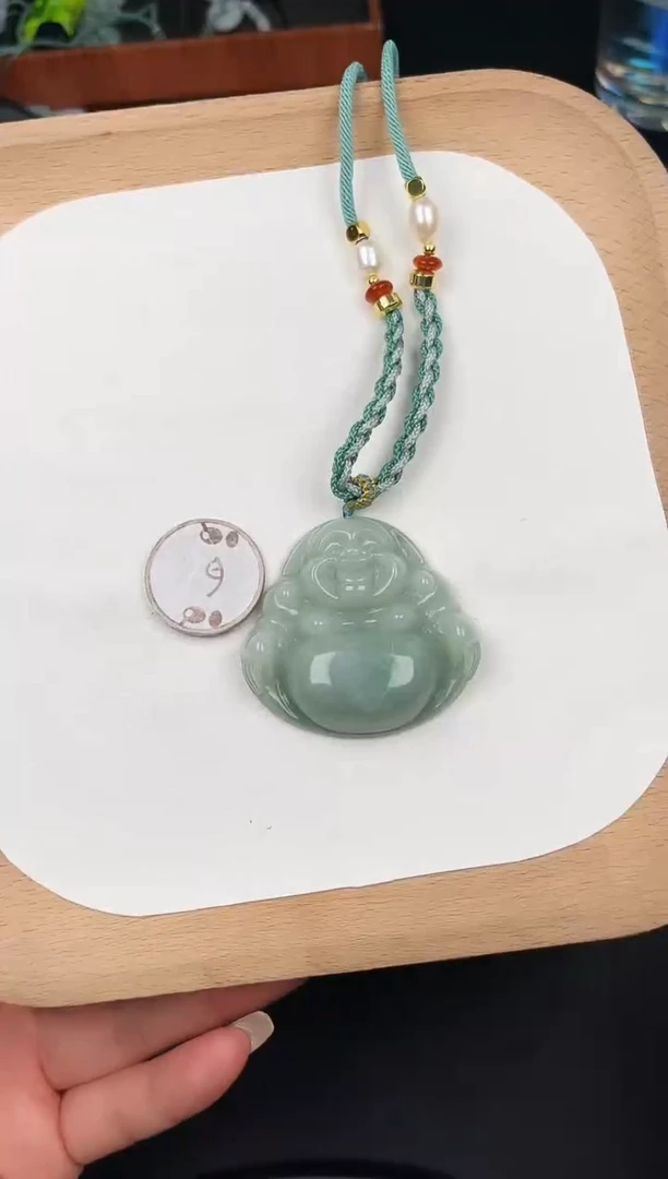 颈饰未镶嵌翡翠孤品-13