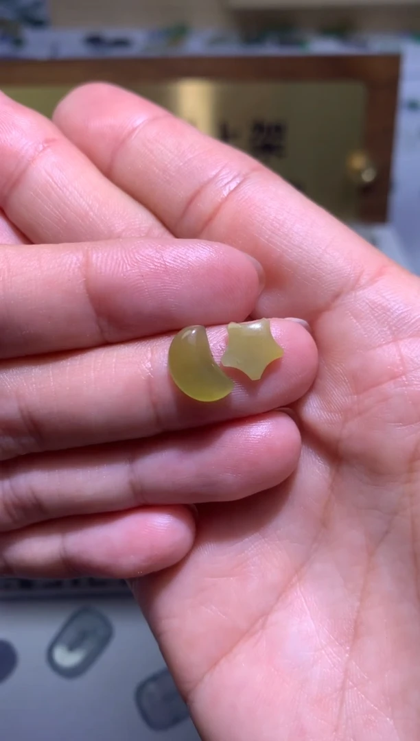 【闪购商品】定制翡翠未镶嵌毛货