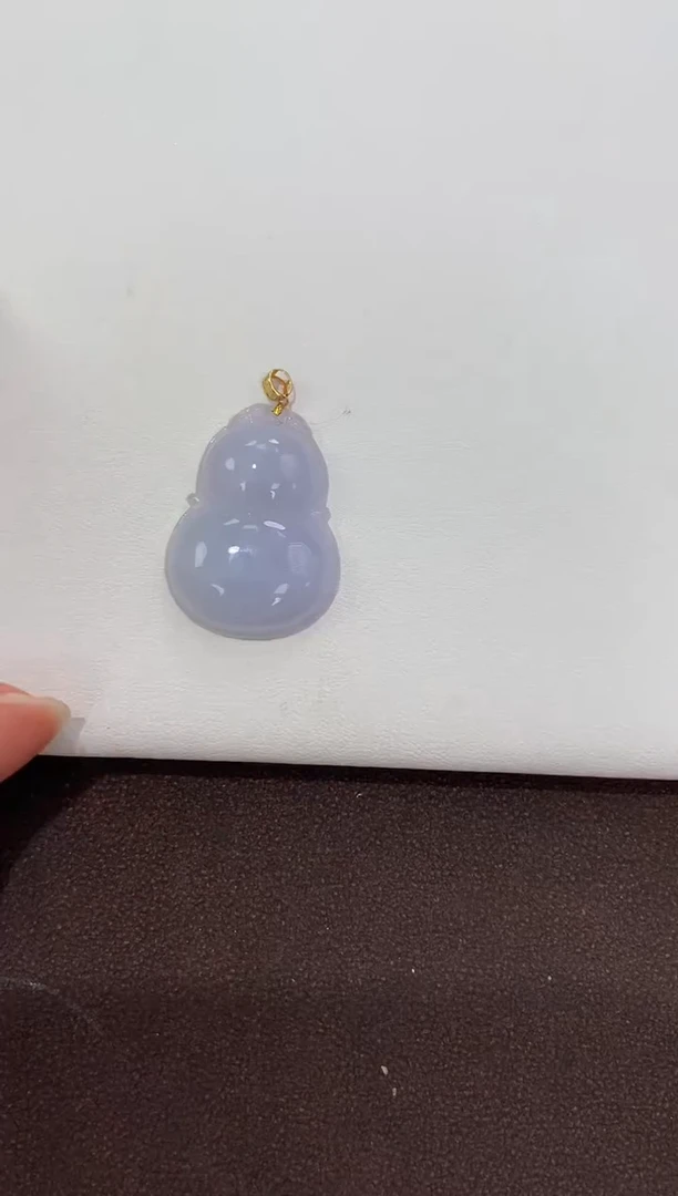 翡翠18K金镶嵌颈饰天然缅甸a货翡翠白冰