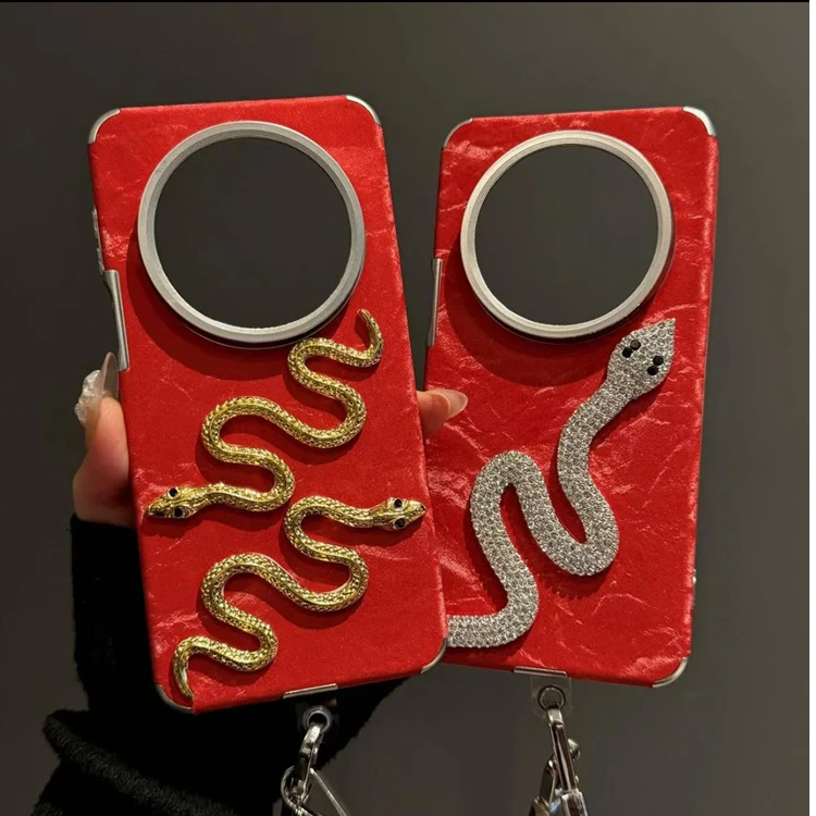 个性丝绒底立体闪钻蛇适用苹果16pro手机壳15手提华为mate70pro新